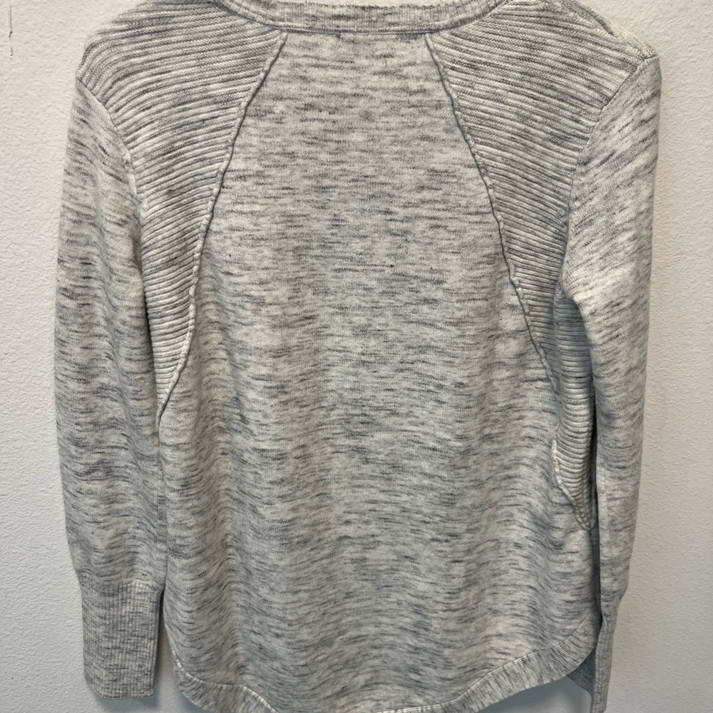 RD Style Gray Knit Long Sleeve Top | Size L - Picture 3 of 4